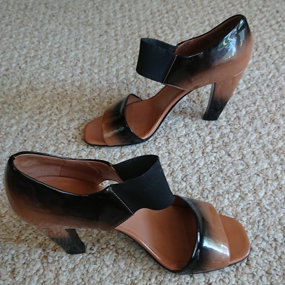 Prada Ombre patent leather Black and Brown pumps size 10 - Picture 13 of 16